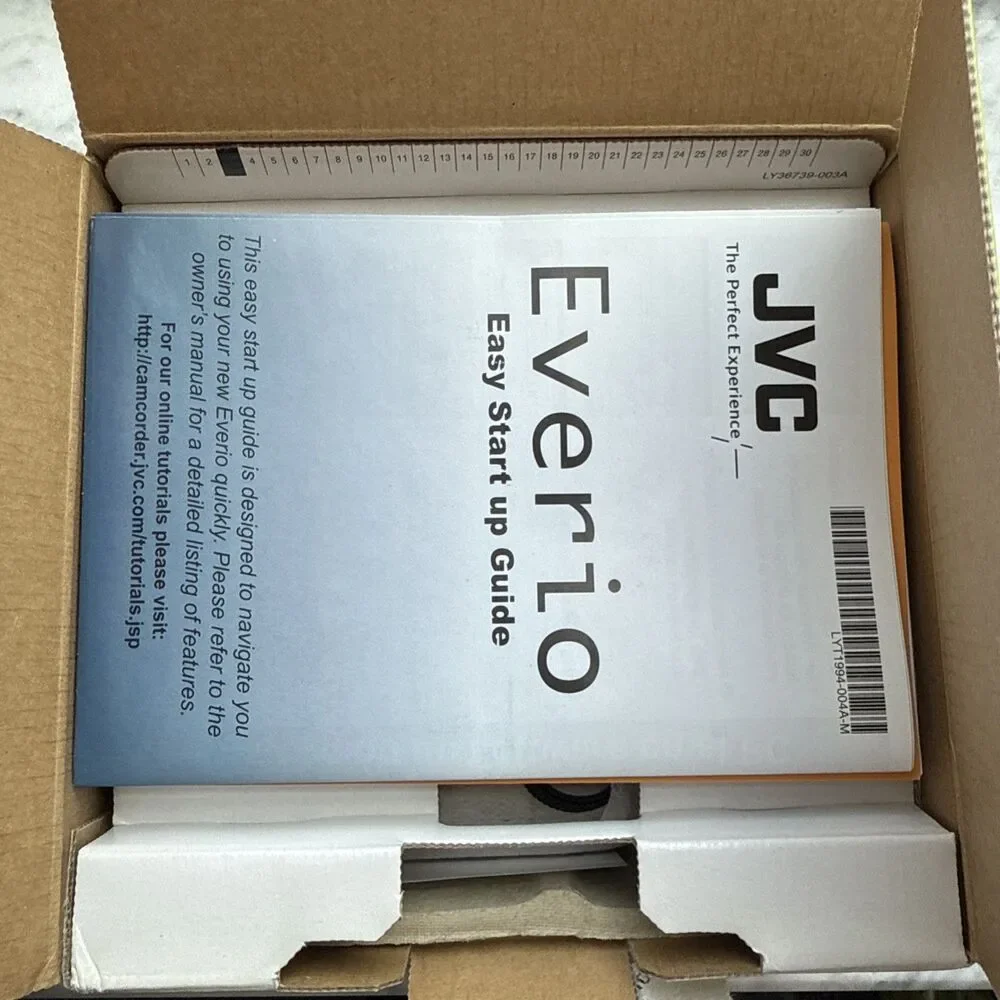 NEW JVC Everio GZ-MS120RU Red Dual Memory 35x Zoom Camcorder Open Box